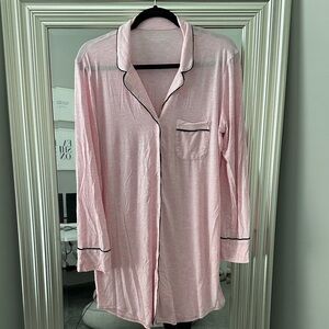 Victoria’s Secret Women's Sleep Shirt
